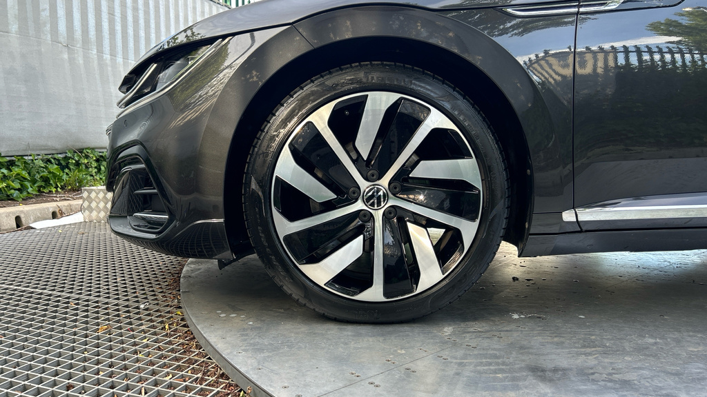 Volkswagen Arteon Tdi R-line Red #17