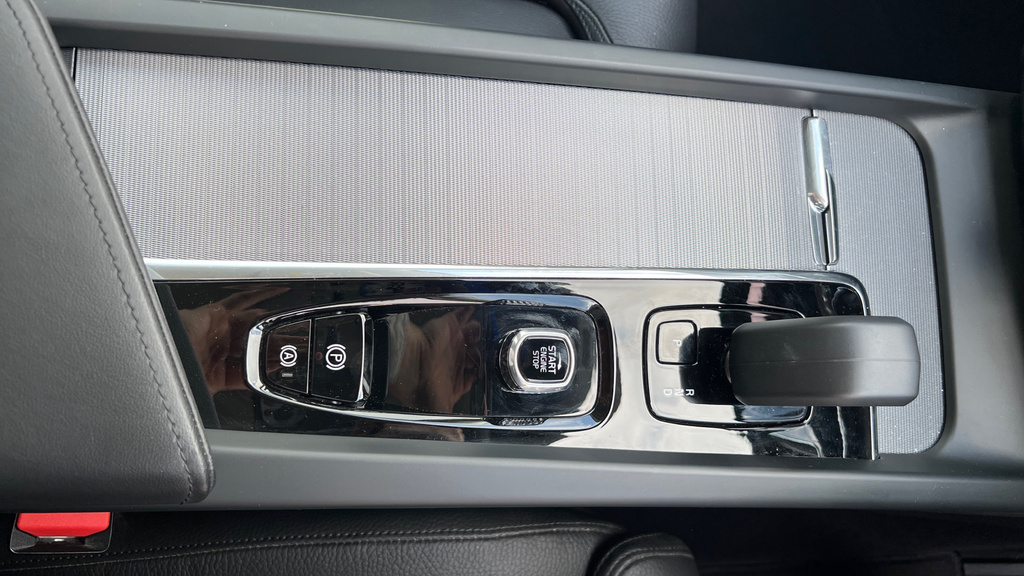 Volvo XC60 Xc60 Ultimate B5 Mhev Awd Gold #37