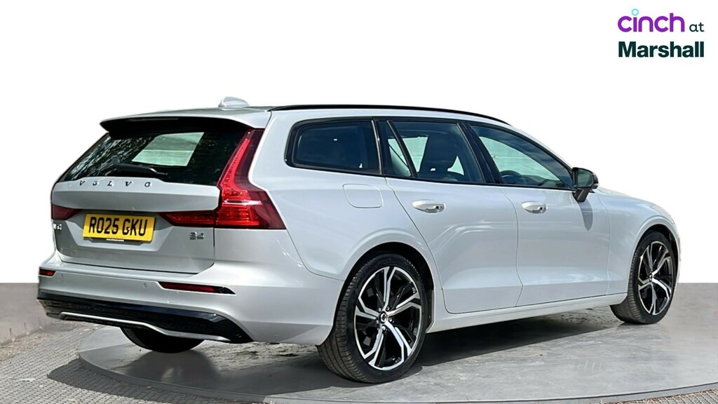 Volvo V60 2.0 B4p Ultra Dark #3