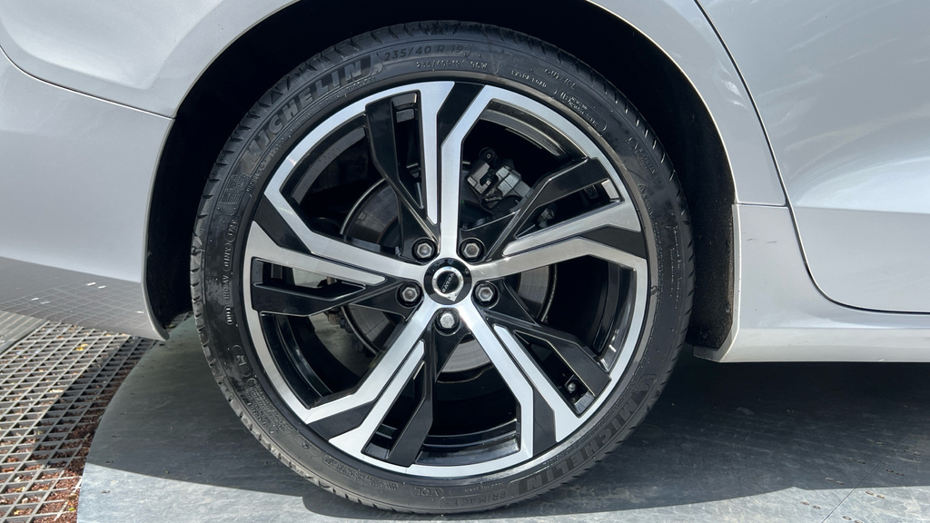 Volvo V60 2.0 B4p Ultra Dark #22