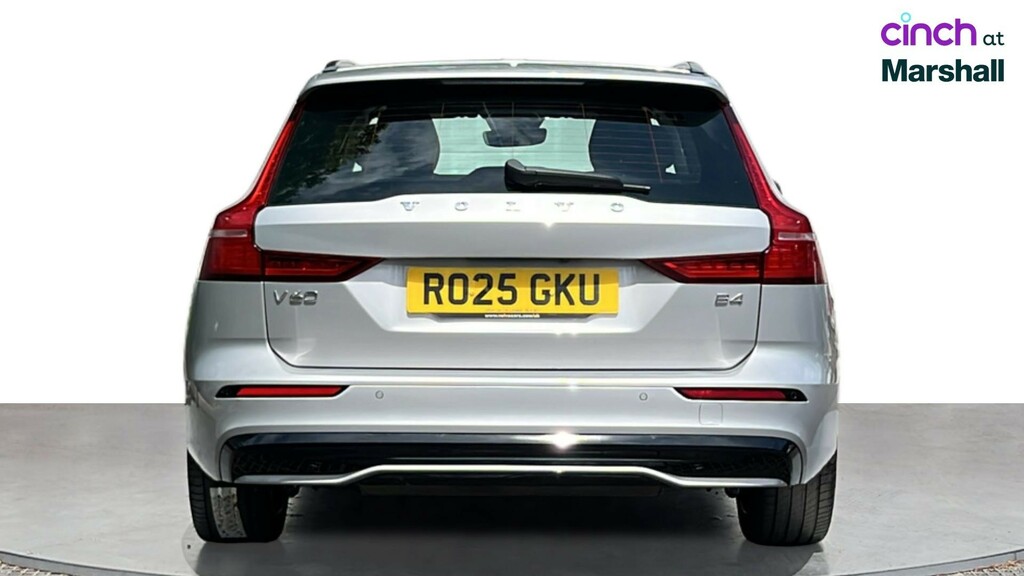 Volvo V60 2.0 B4p Ultra Dark #4