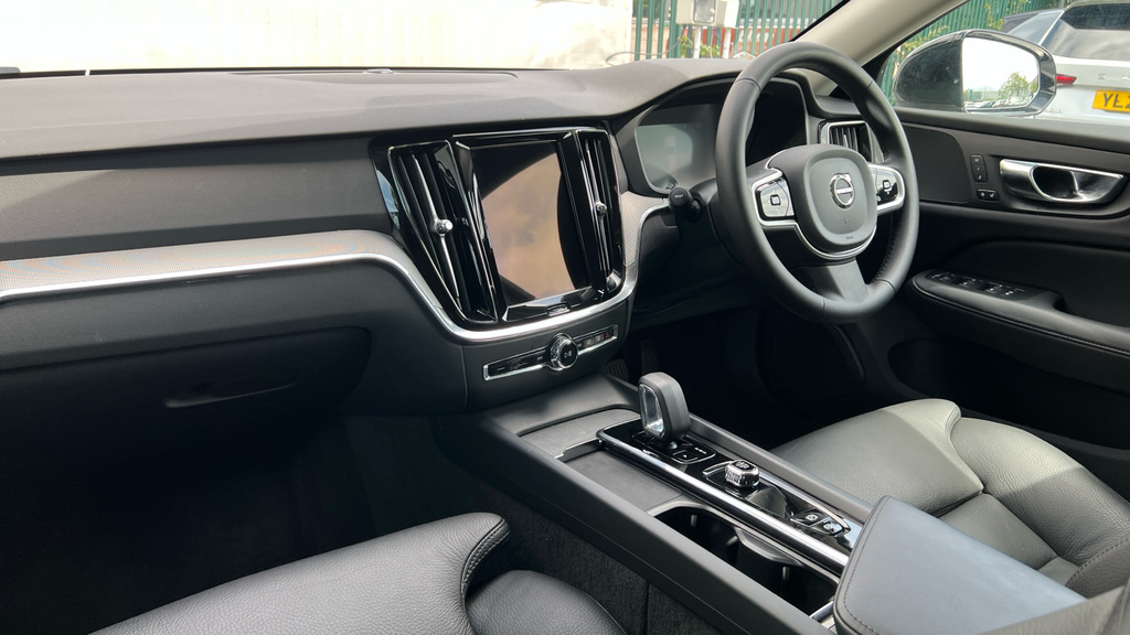 Volvo V60 2.0 B4p Ultra Dark #12