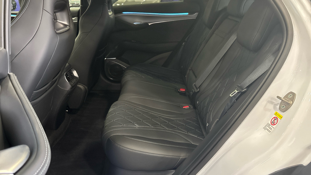 Byd Sealion 7 230Kw Comfort 83Kwh Black #17