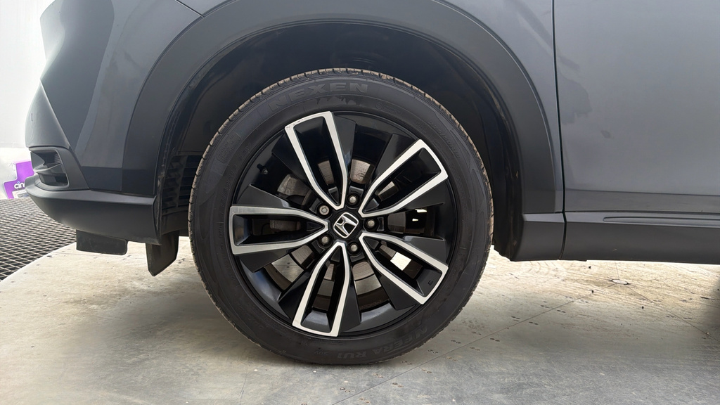 Honda Hr-V Advance Style White #28
