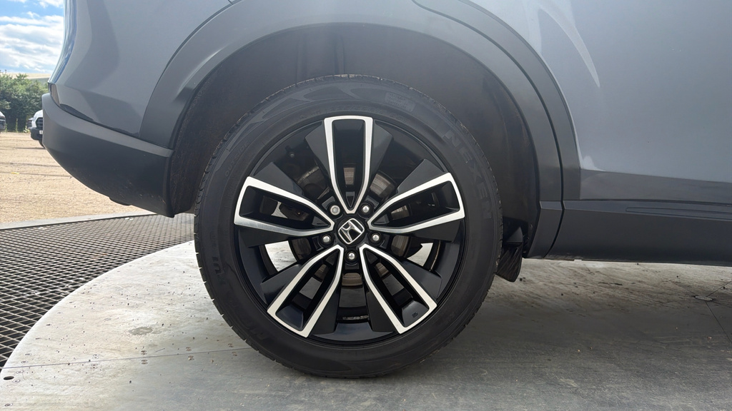 Honda Hr-V Advance Style White #30