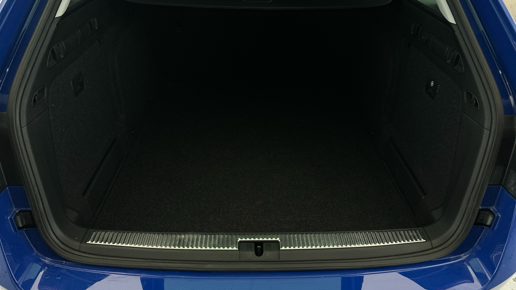 Skoda Superb 2.0 Tdi Scr 150Ps Blue #24