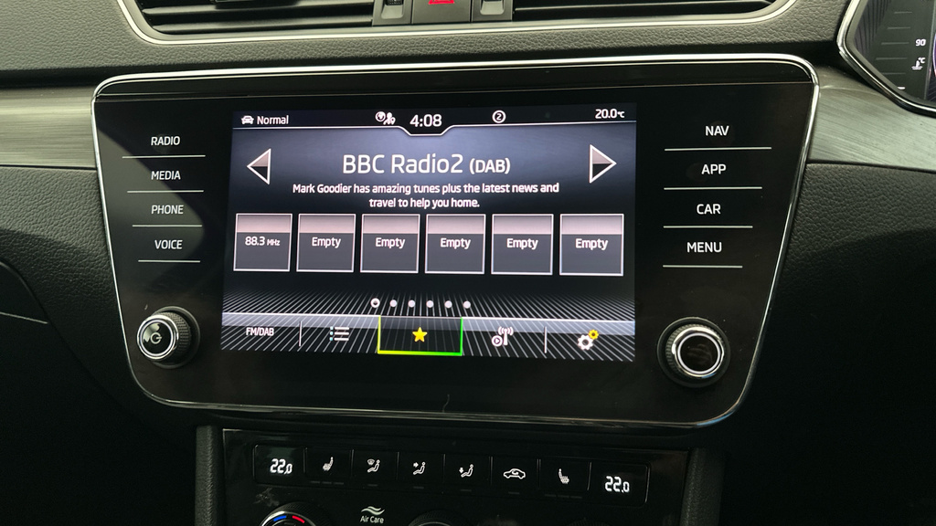 Skoda Superb 2.0 Tdi Scr 150Ps Blue #20