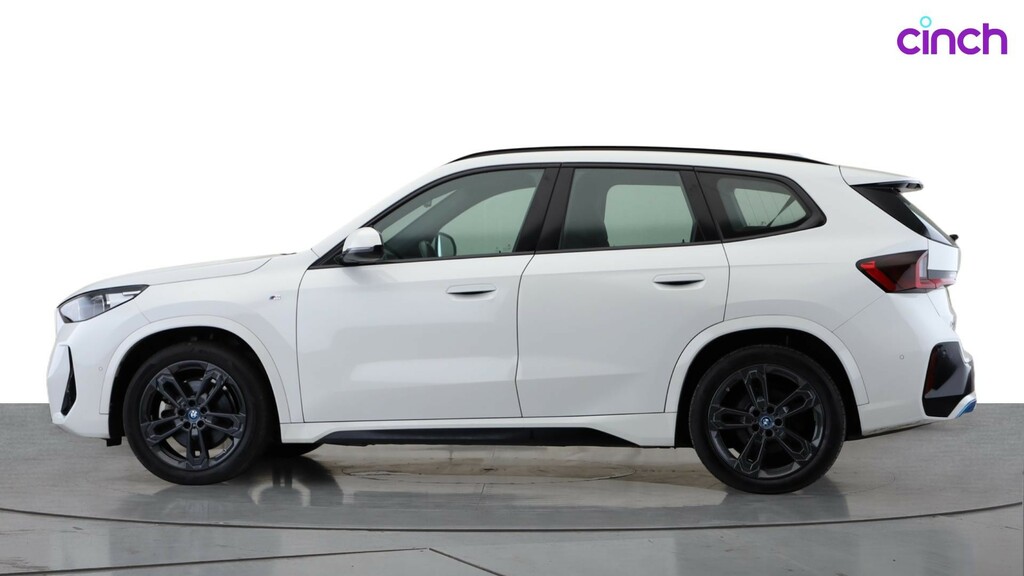 BMW iX1 30 66.5Kwh Xline Suv Blue #8