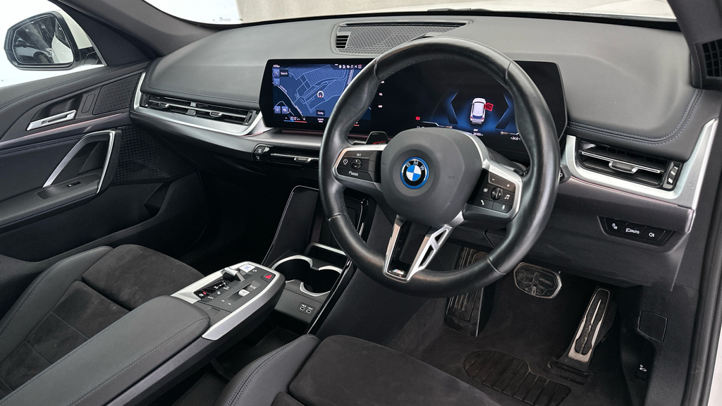 BMW iX1 30 66.5Kwh Xline Suv Blue #11