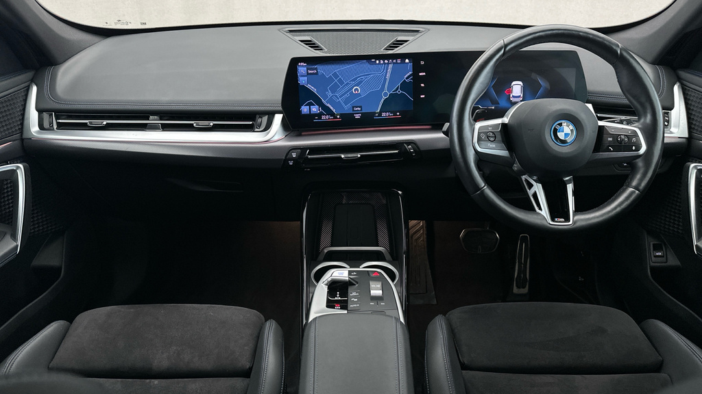 BMW iX1 30 66.5Kwh Xline Suv Blue #14