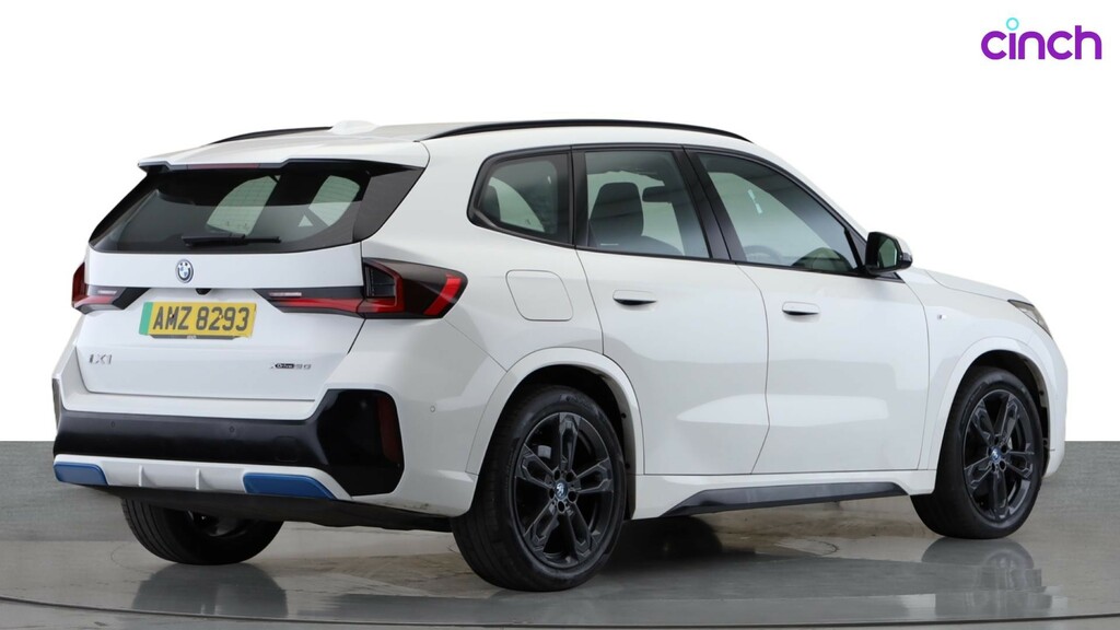 BMW iX1 30 66.5Kwh Xline Suv Blue #5