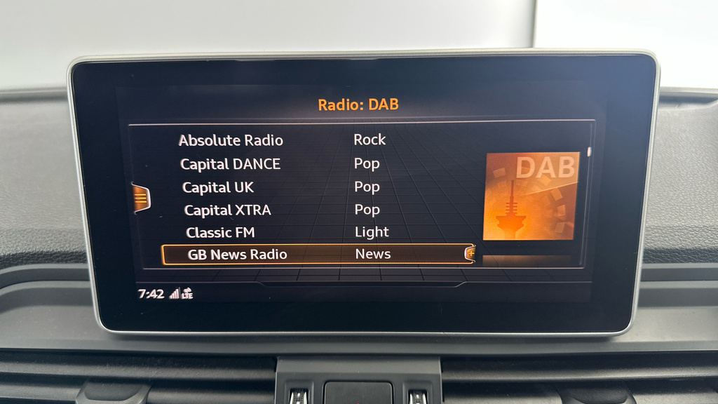 Audi Q5 2.0T Fsi Quattro S Line S Tronic Tech Pack Grey #20