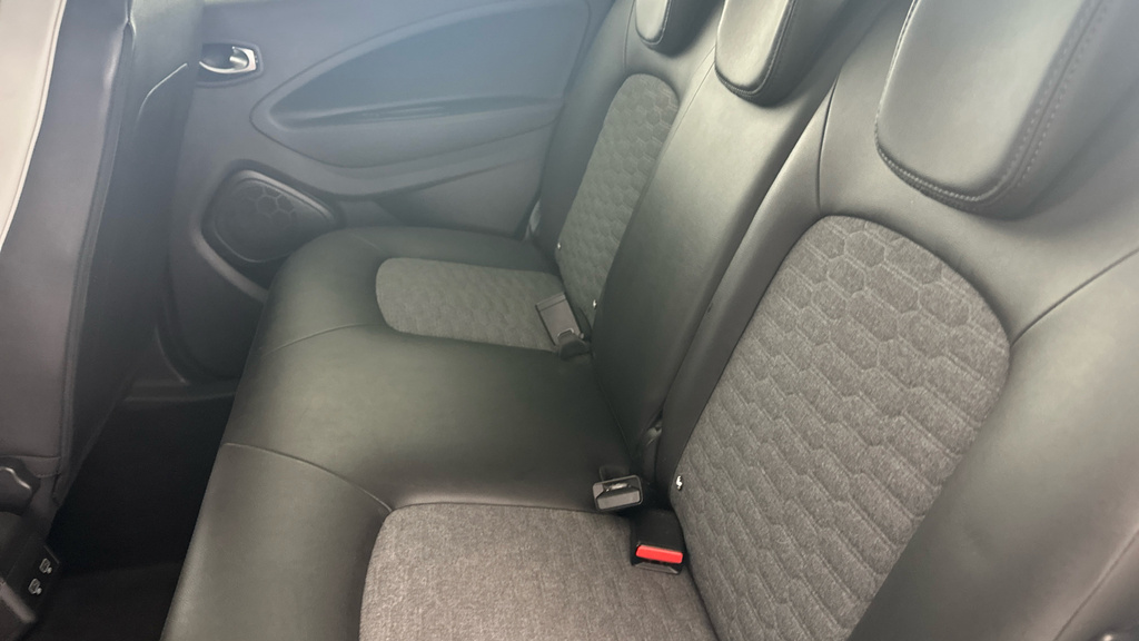 Renault Zoe R135 Ev50 52Kwh Techno Hatchback Black #24