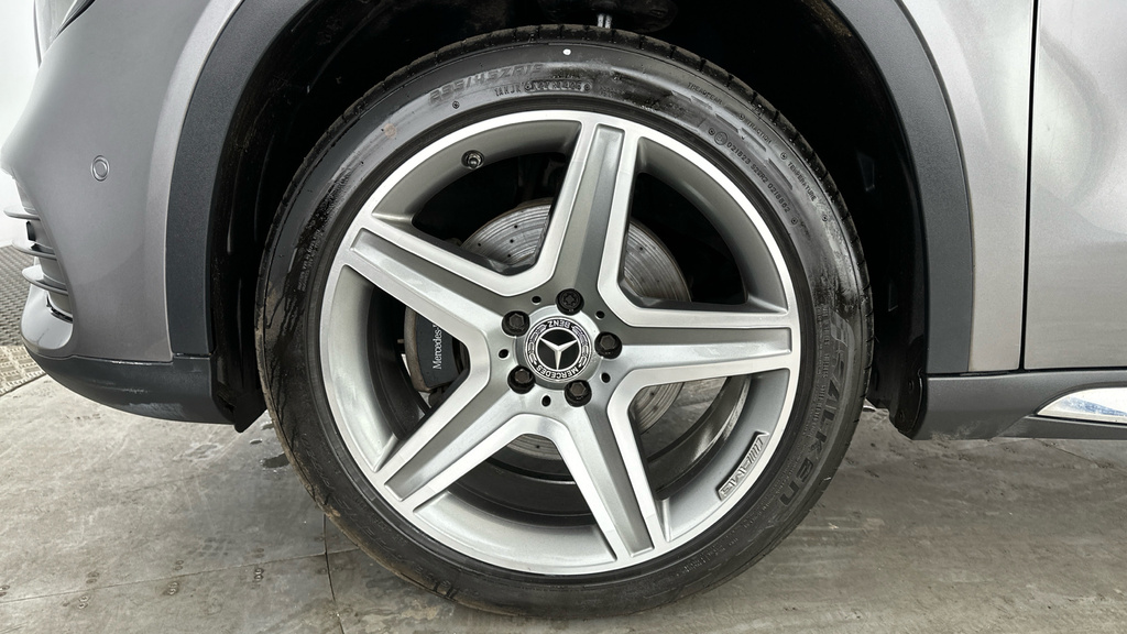 Mercedes-Benz GLA Class 2.1 Gla 200 D Se Executive 134 Bhp Grey #27