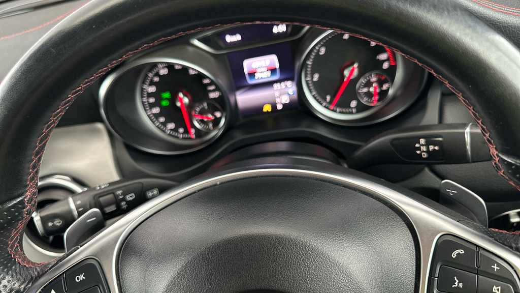 Mercedes-Benz GLA Class 2.1 Gla 200 D Se Executive 134 Bhp Grey #11