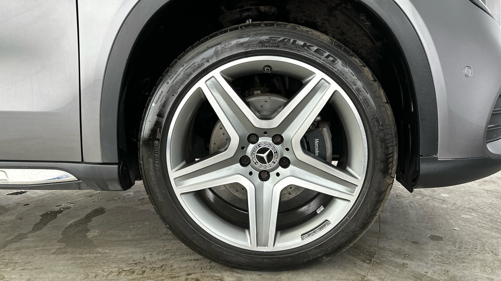 Mercedes-Benz GLA Class 2.1 Gla 200 D Se Executive 134 Bhp Grey #30