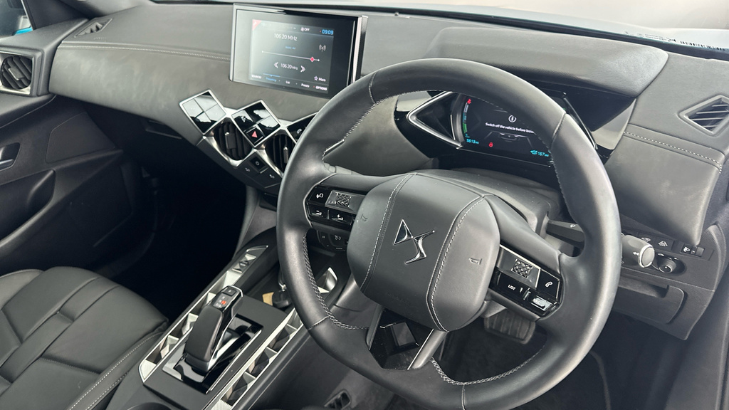 DS DS 3 Crossback E-tense 50Kwh Bastille Crossback Blue #9
