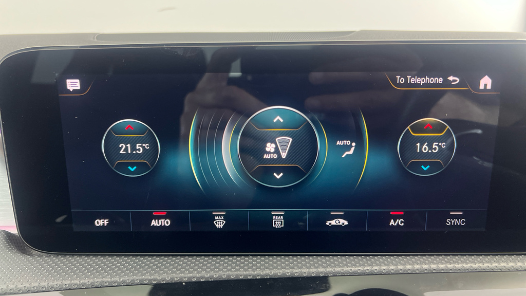 Mercedes-Benz CLA Class Cla 180 Amg Line Tip White #22
