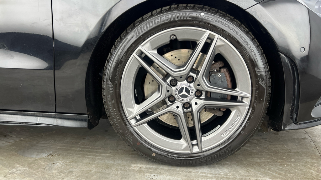Mercedes-Benz CLA Class Cla 180 Amg Line Tip White #30