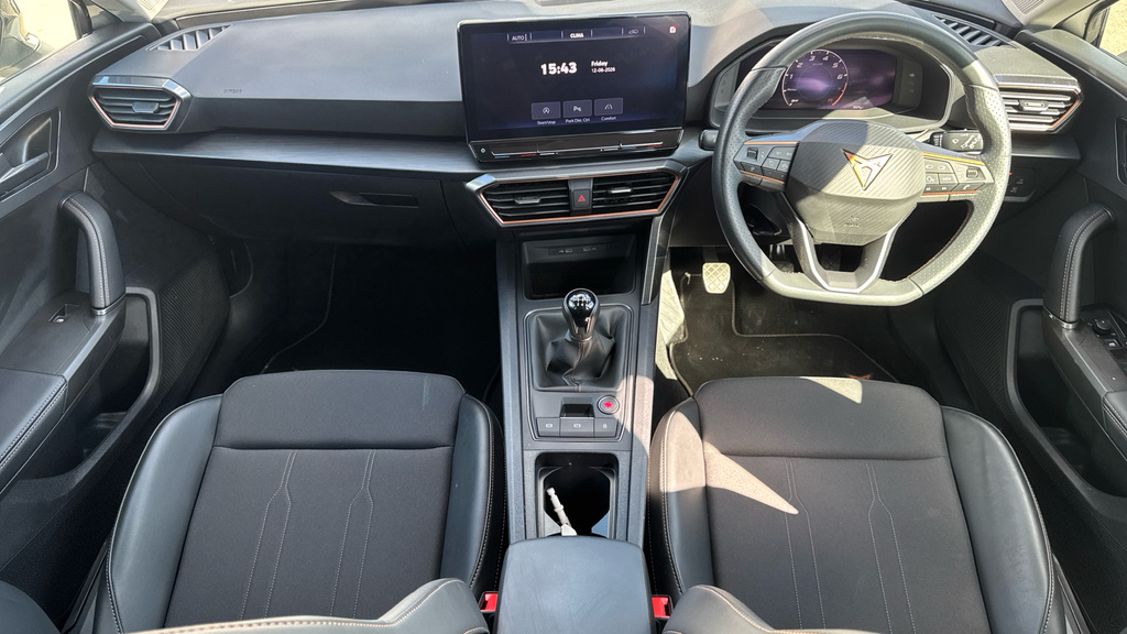 Cupra Leon 1.4 Ehybrid 12.8Kwh Vz3 Estate Plug In Black #11