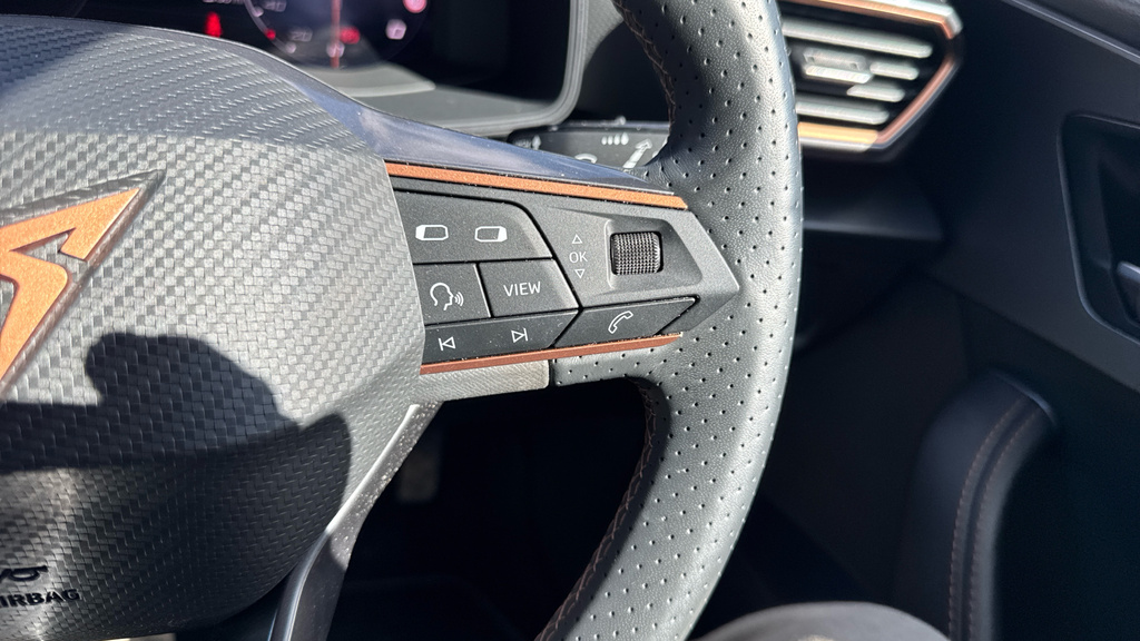 Cupra Leon 1.4 Ehybrid 12.8Kwh Vz3 Estate Plug In Black #23