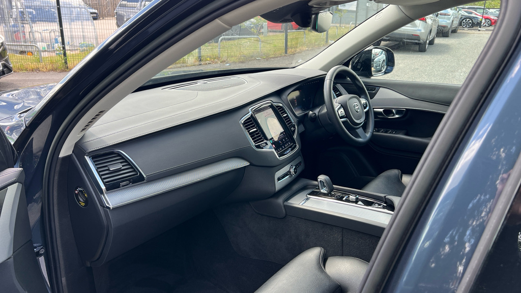 Volvo XC90 Recharge T8 Plus Awd Black #10