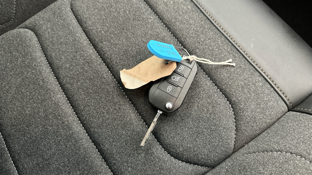 Citroen C3 1.2 Puretech 83 Origins White #12