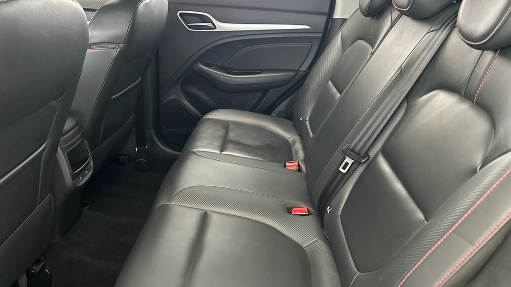 MG ZS 1.0T Gdi Exclusive Dct Blue #19