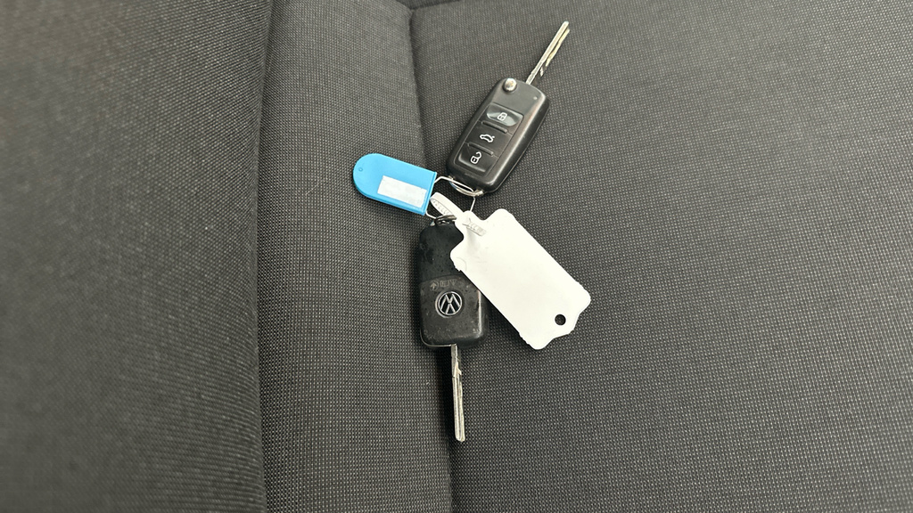 Volkswagen e-Up E-up 82 Ps Motor White #26