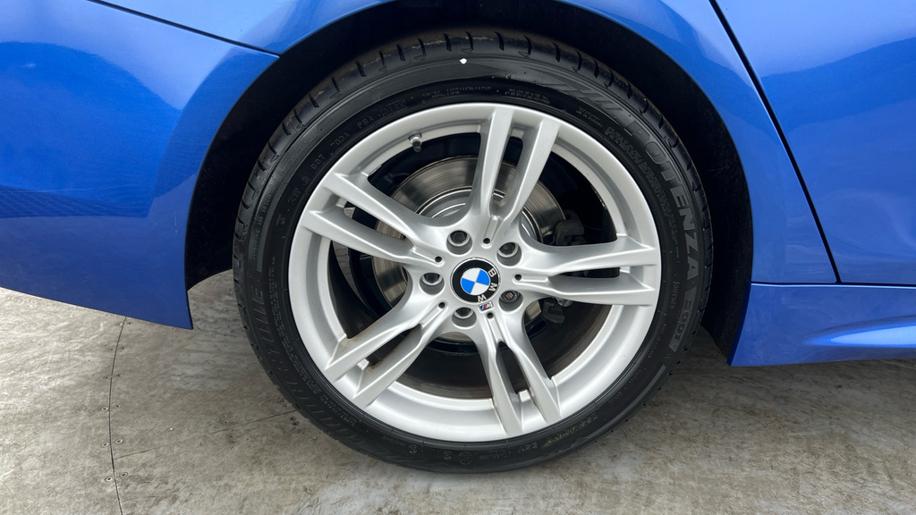 BMW 4 Series Gran Coupe Sport Blue #28