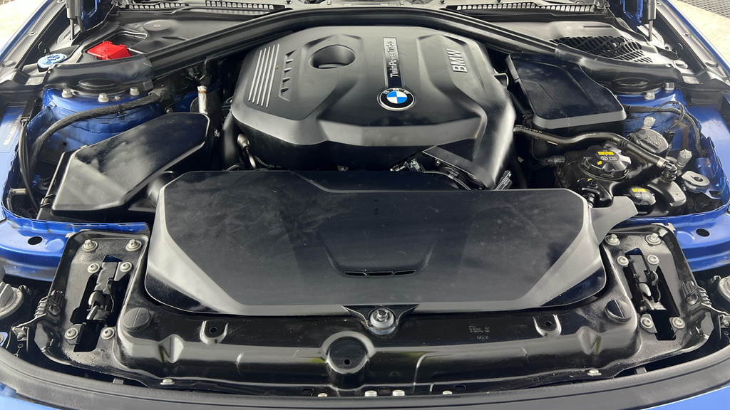 BMW 4 Series Gran Coupe Sport Blue #25