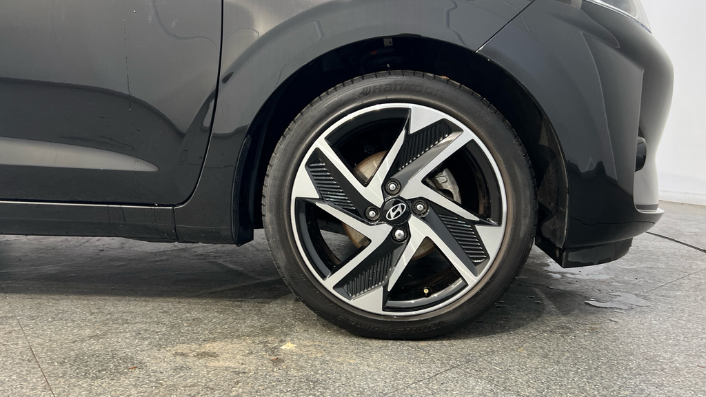 Hyundai I10 Se Connect Green #26