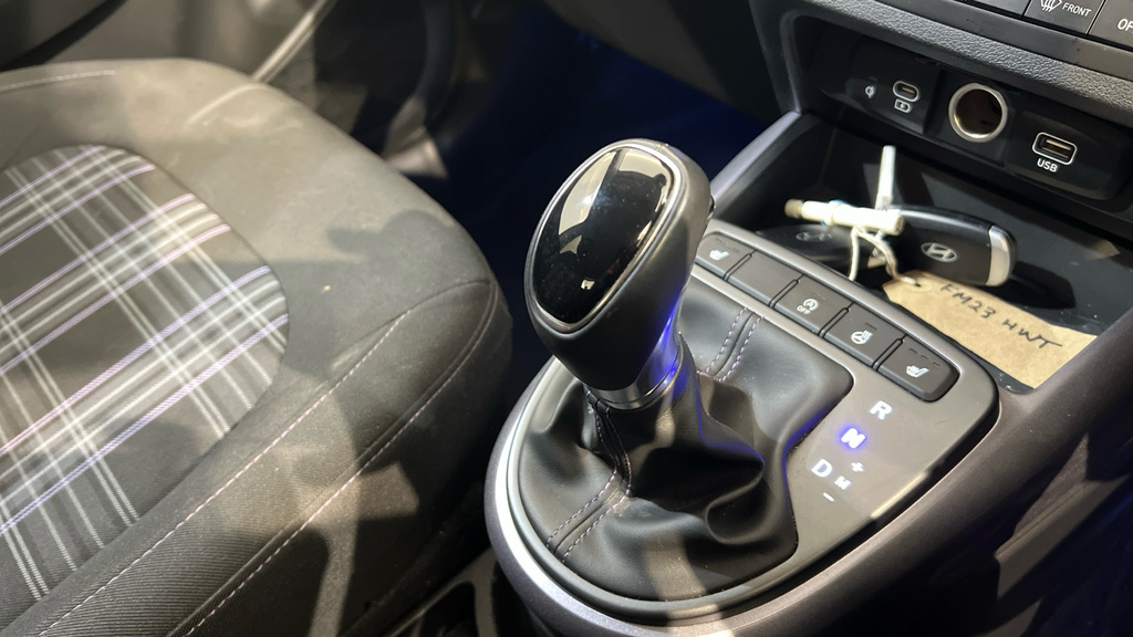 Hyundai I10 Se Connect Green #36