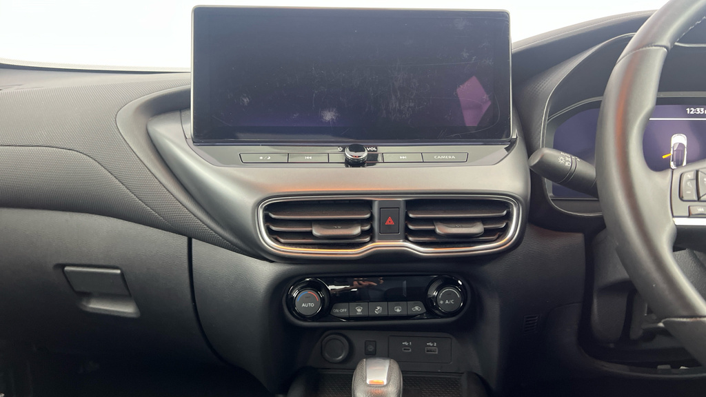 Nissan Juke 1.0 Dig-t Acenta Premium Dct Yellow #24