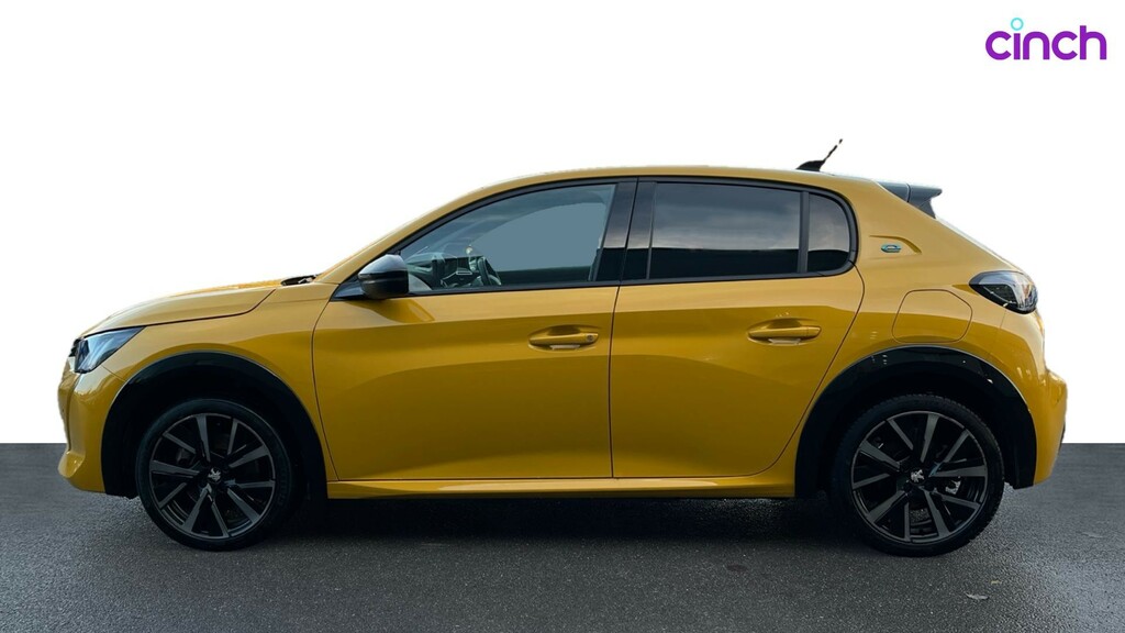 Peugeot e-208 50Kwh Active Premium Hatchback White #6