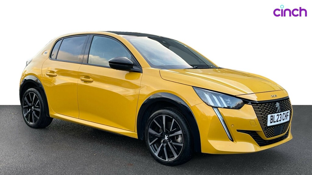 Peugeot e-208 50Kwh Active Premium Hatchback White #1