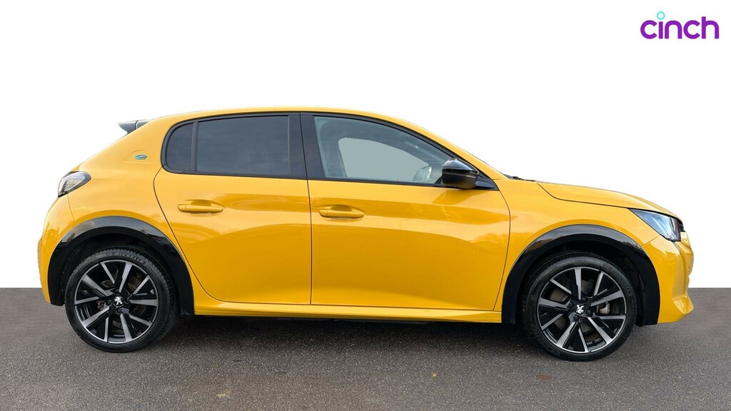 Peugeot e-208 50Kwh Active Premium Hatchback White #2
