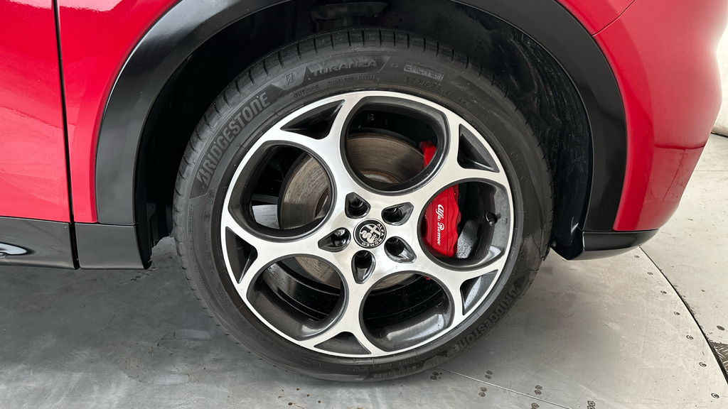 Alfa Romeo Tonale 1.5 Mhev Sprint Red #28