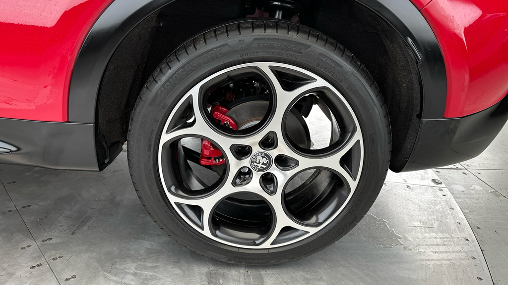 Alfa Romeo Tonale 1.5 Mhev Sprint Red #26