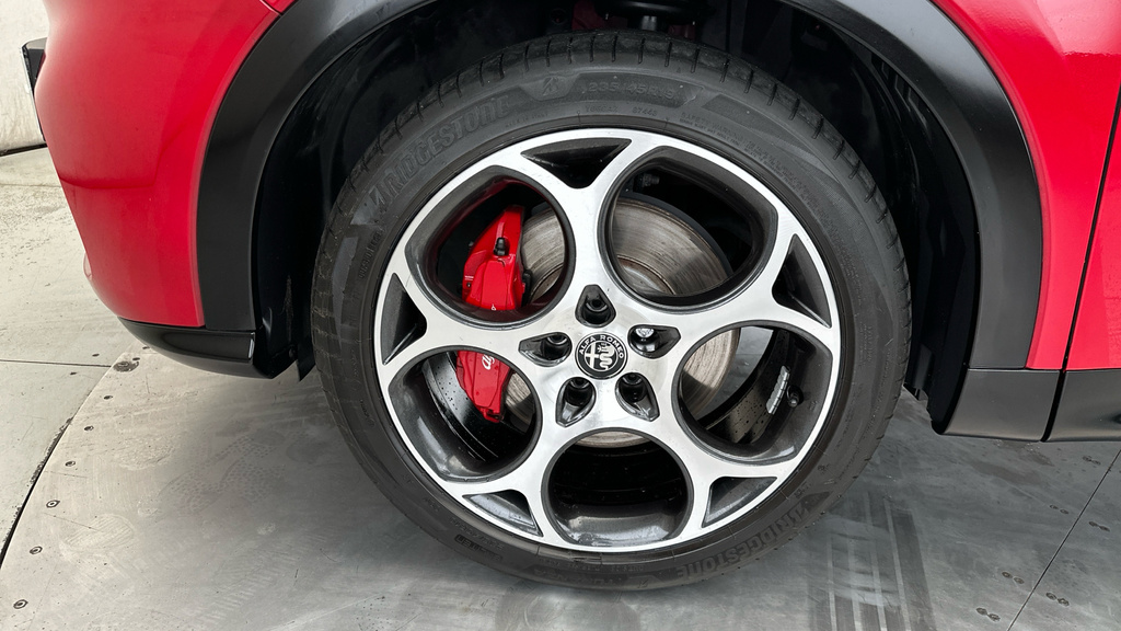 Alfa Romeo Tonale 1.5 Mhev Sprint Red #25