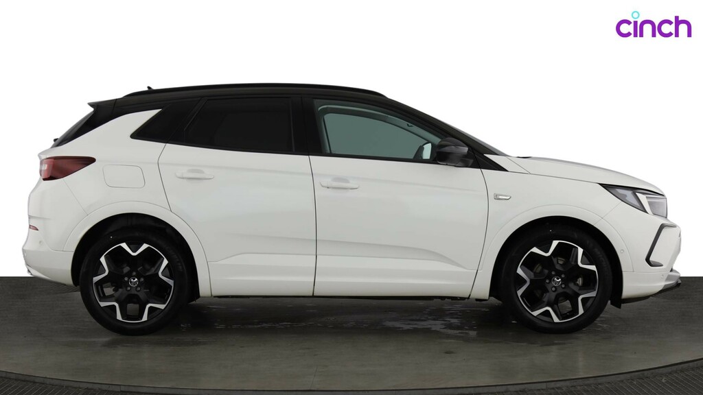Vauxhall Grandland Ultimate White #2