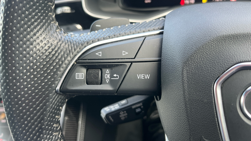 Audi SQ8 4L Vorsprung Black #24
