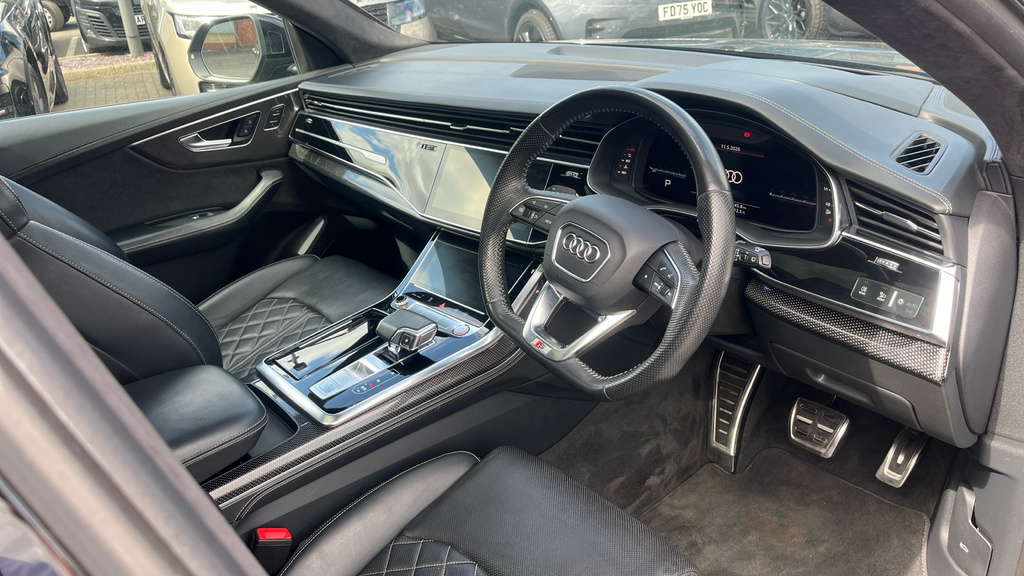 Audi SQ8 4L Vorsprung Black #9