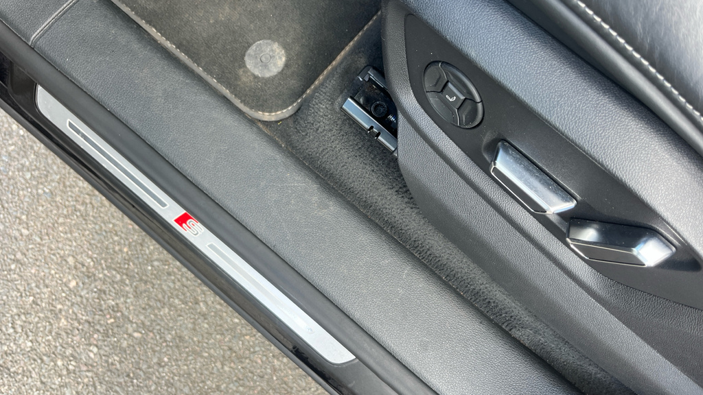 Audi SQ8 4L Vorsprung Black #37