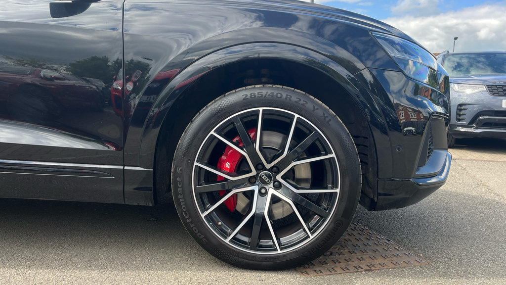 Audi SQ8 4L Vorsprung Black #20