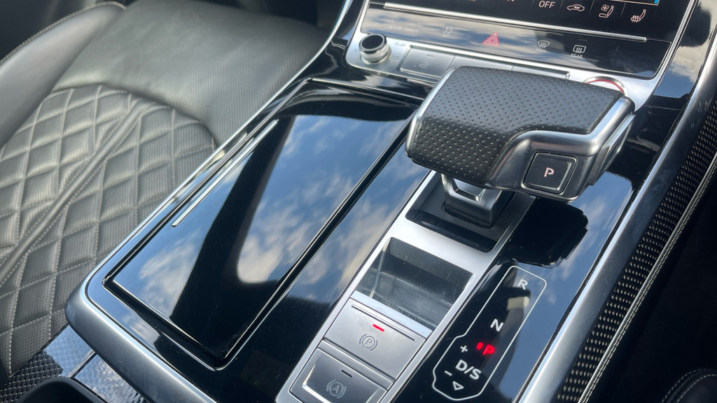 Audi SQ8 4L Vorsprung Black #29
