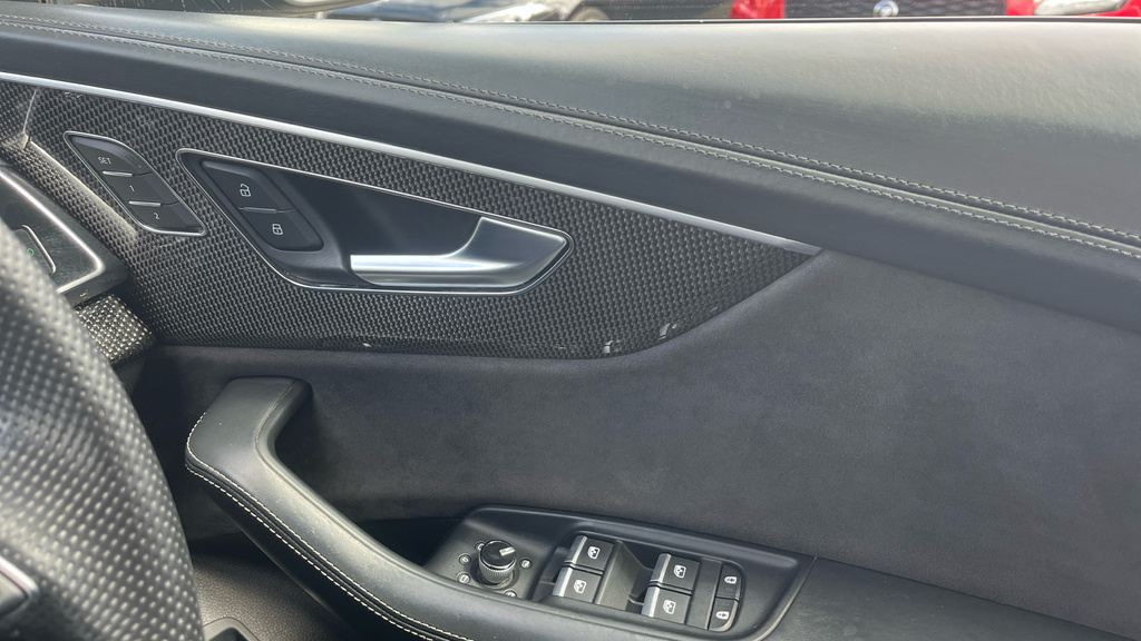 Audi SQ8 4L Vorsprung Black #30
