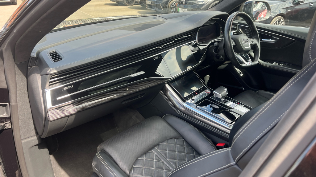 Audi SQ8 4L Vorsprung Black #10