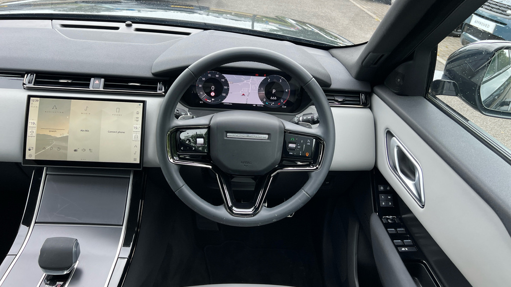Land Rover Range Rover Velar 2.0 D200 Mhev Dynamic Hse Black #36