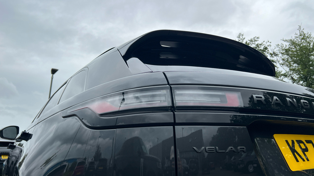 Land Rover Range Rover Velar 2.0 D200 Mhev Dynamic Hse Black #38